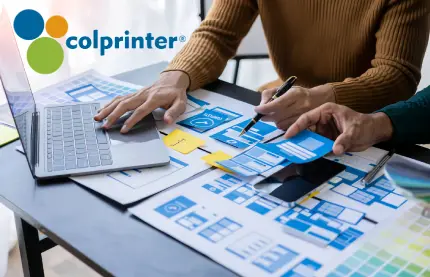Elementos publicitarios impresos vs. digitales: Pros y contras